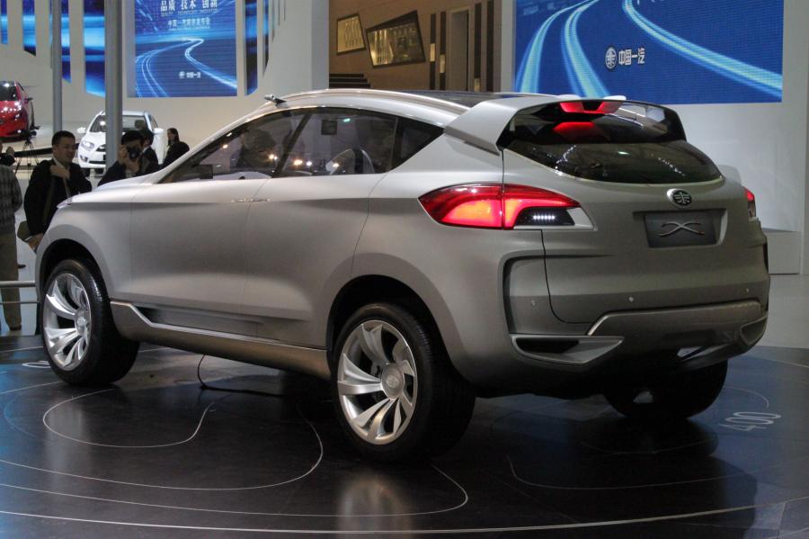  FAW X Concept SUV 2011 года  (фото 33 из 38)